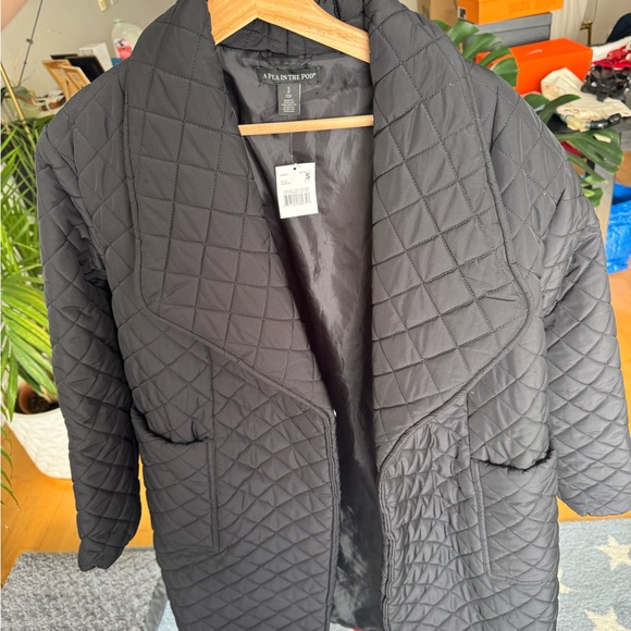 Pea in the Pod Maternity Chic Black Quilted Coat - Picture 2 of 3
